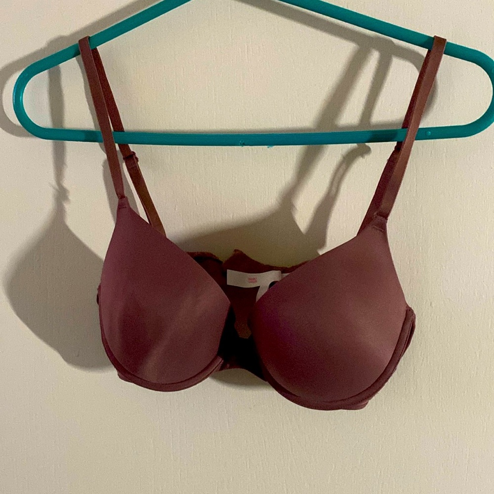 Victoria’s Secret pink wear everywhere push-up bra